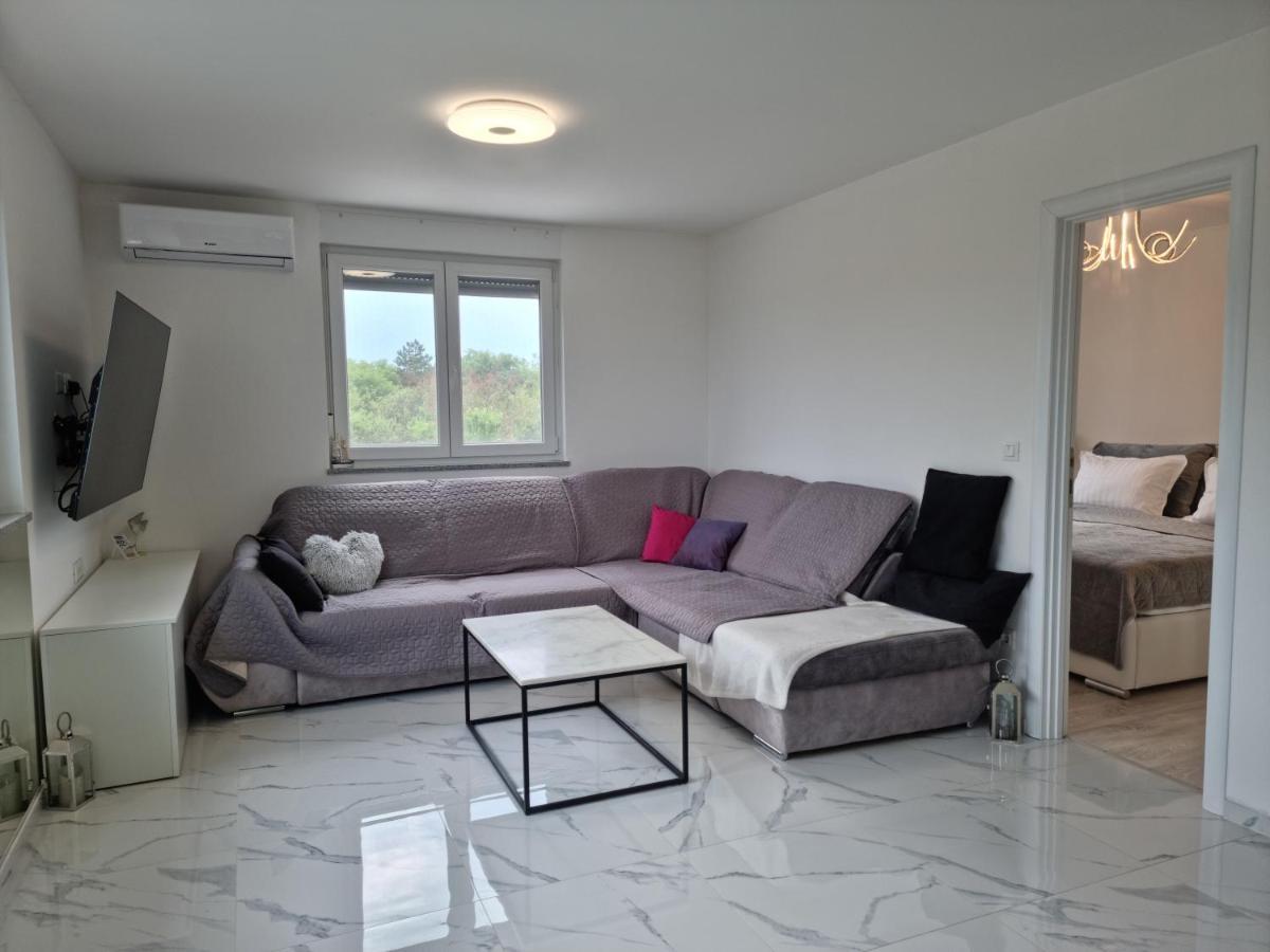 Luxury Apartment Ουμάγκ Εξωτερικό φωτογραφία